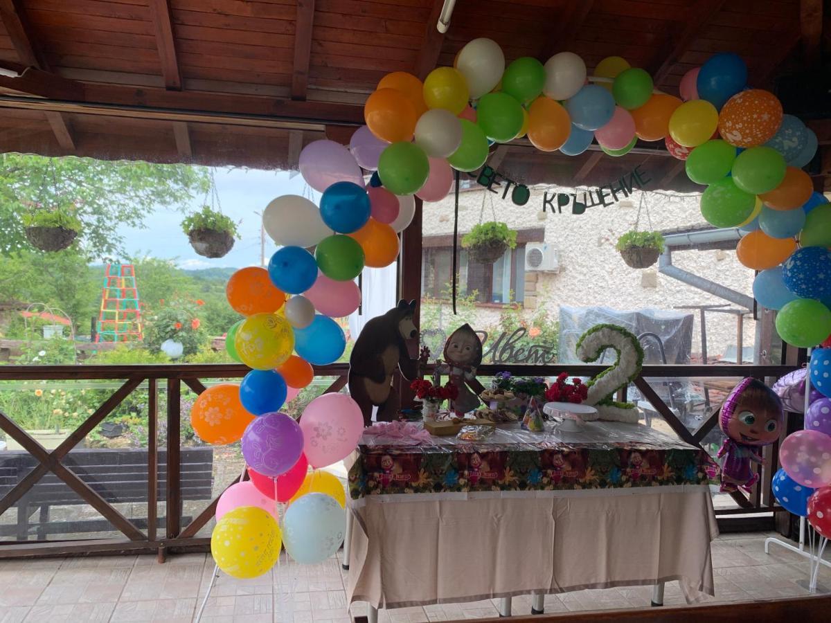 Daskalov Bungalows Chervena Lokva エクステリア 写真