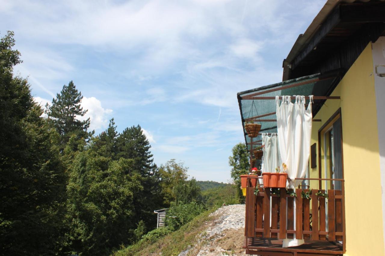 Daskalov Bungalows Chervena Lokva エクステリア 写真