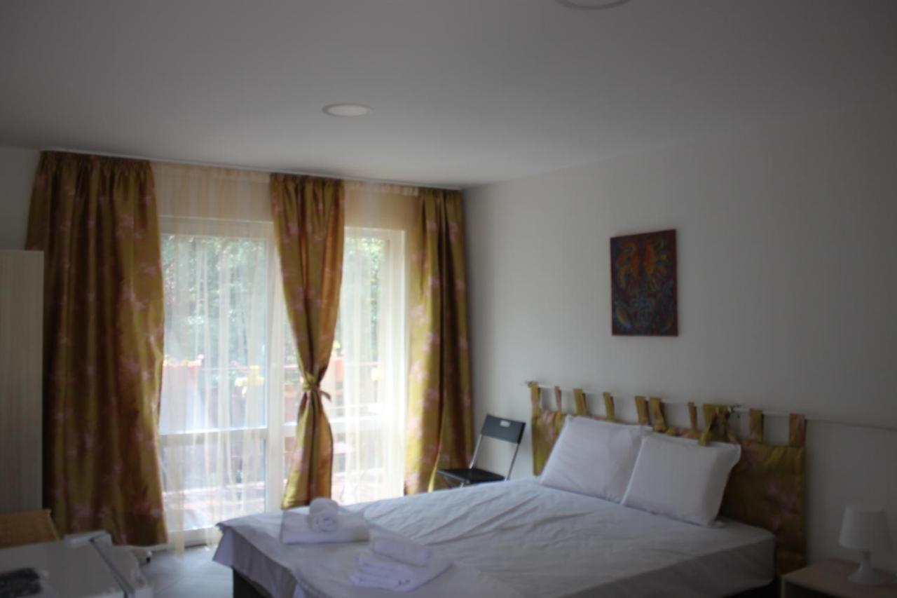 Daskalov Bungalows Chervena Lokva エクステリア 写真